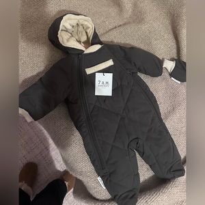 7AM Enfant Bebe Snowsuit (6-12months)